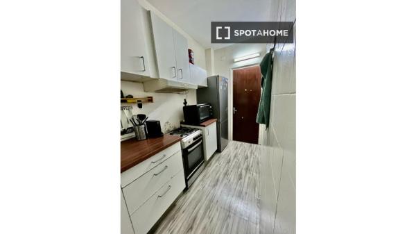 Apartamento entero de 2 dormitorios en Barcelona.