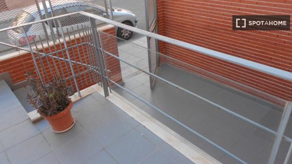 Zimmer zu vermieten in Wohngemeinschaft in Murcia