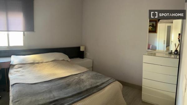 Apartamento T2 inteiro em Mislata