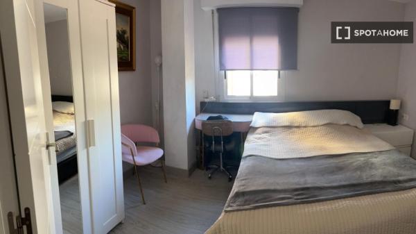 Apartamento T2 inteiro em Mislata