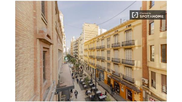 apartamento de 1 dormitorio en alquiler en Ciutat Vella, Valencia