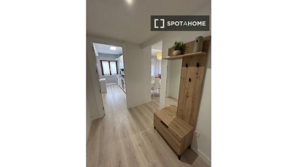 Se alquila habitación en piso compartido en Madrid