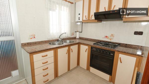 Precioso piso de 3 habitaciones en alquiler en Valencia