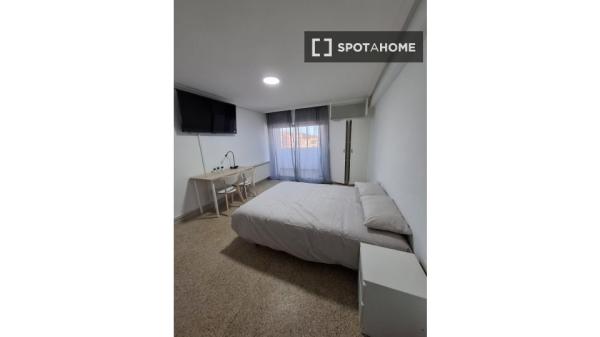 Habitación en piso compartido en Valladolid