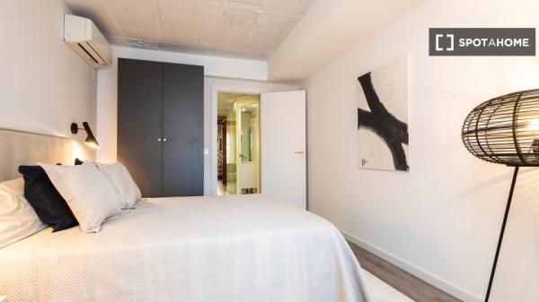 Apartamento T1 inteiro em València