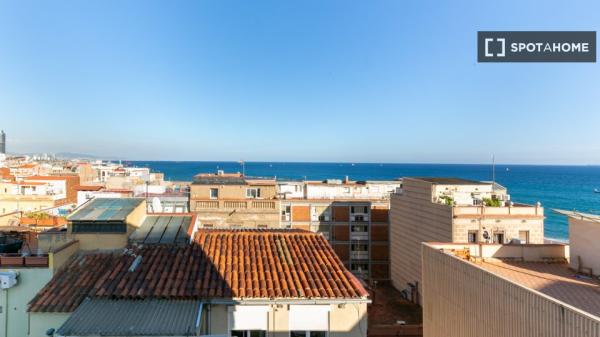 Precioso piso equipado y amueblado en Barceloneta