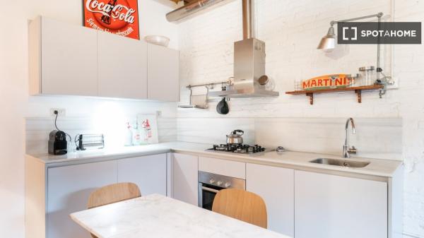 Apartamento moderno con balcón exterior en Sants-Montjuic