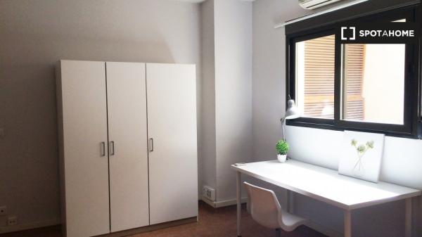 Apartamento de 3 dormitorios - Guindalera y Fuente del Berro, Madrid