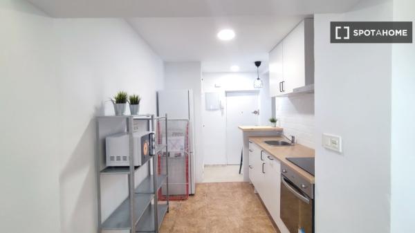 Habitación en piso compartido en Granada