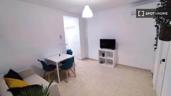 Habitación en piso compartido en Granada