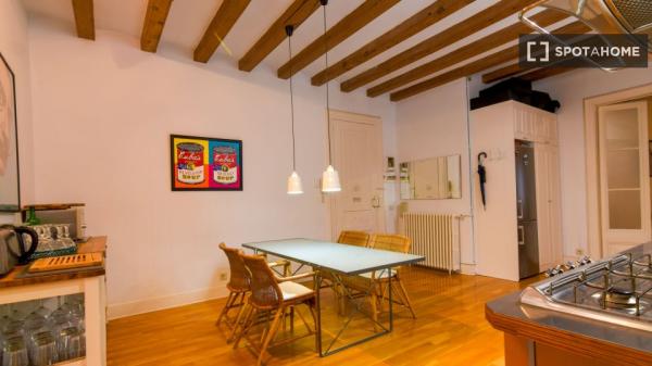 Apartamento entero de 3 habitaciones en Barcelona.