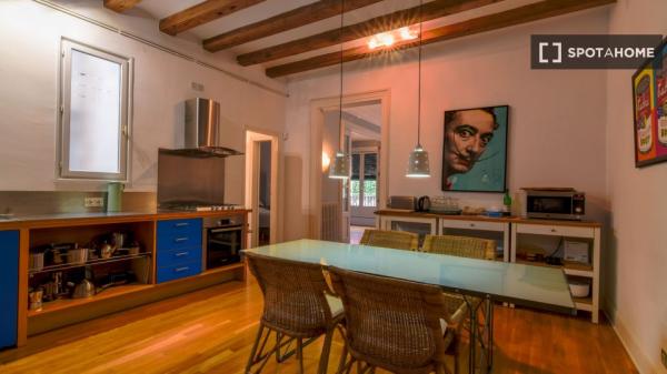 Apartamento entero de 3 habitaciones en Barcelona.