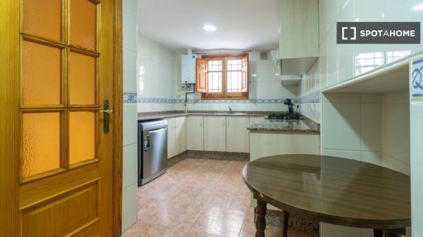 Piso de 3 habitaciones en alquiler en Valencia